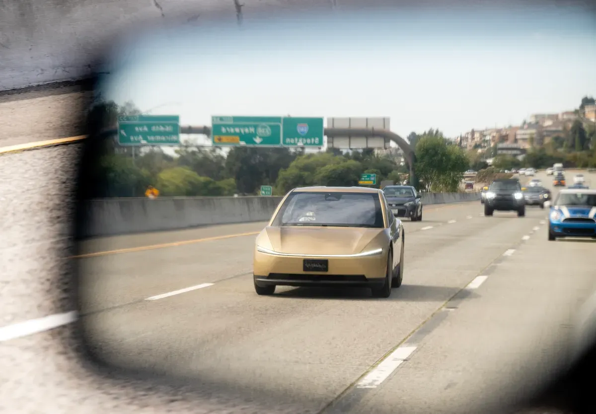 Autonomous vehicles: New regulations and industry shifts in 2026