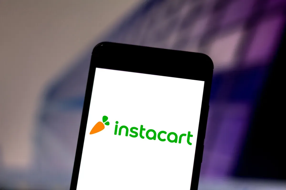 Instacart reportedly discussed selling itself to DoorDash and Uber